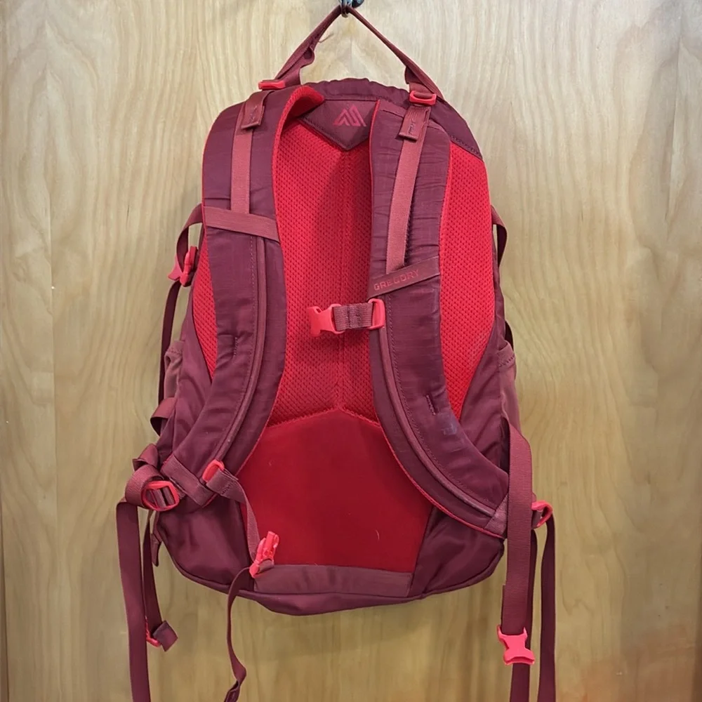 Gregory GUC rugged full sized backpack for hiking/camping. Tomato and burgundy